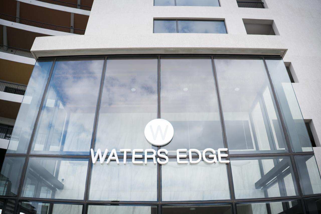 Waters Edge Self-Catering Apartment Kapstaden Exteriör bild